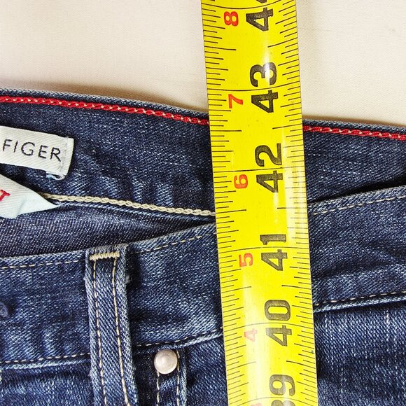 Tommy Hilfiger Size 10 Womens 32" Inseam Hipster Boot Blue Denim Logo Tag Jeans - Picture 7 of 12